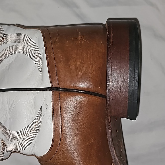 Western boots 100% leather white & brown square toe sz 11 D - Picture 3 of 11